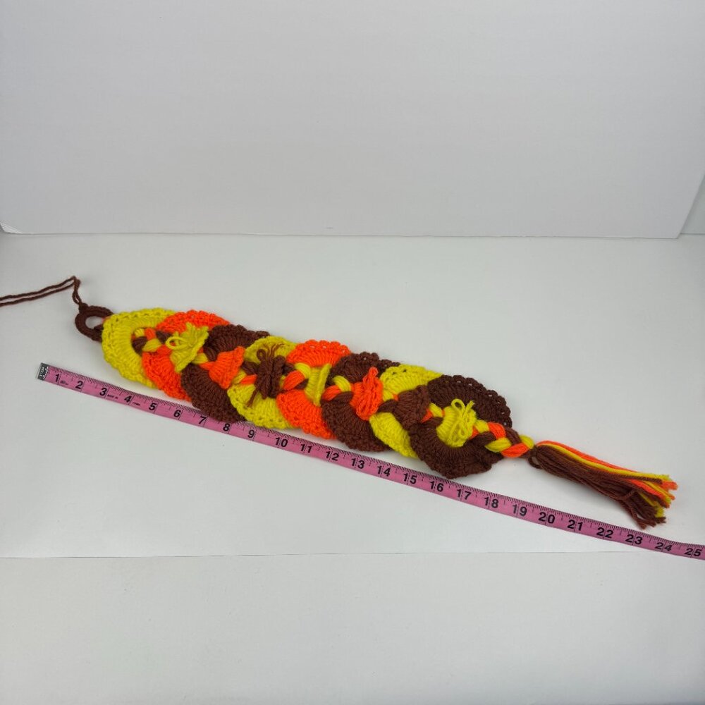 Vtg Crochet Yarn Door Wall Hanging Holiday Thanksgiving Fall Orange Brown Yellow